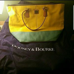 Dooney and Bourke Brand New Leather bag